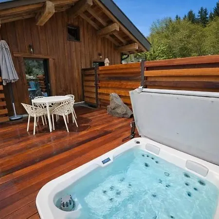 Le Hangar Des O Evasion Nature Et