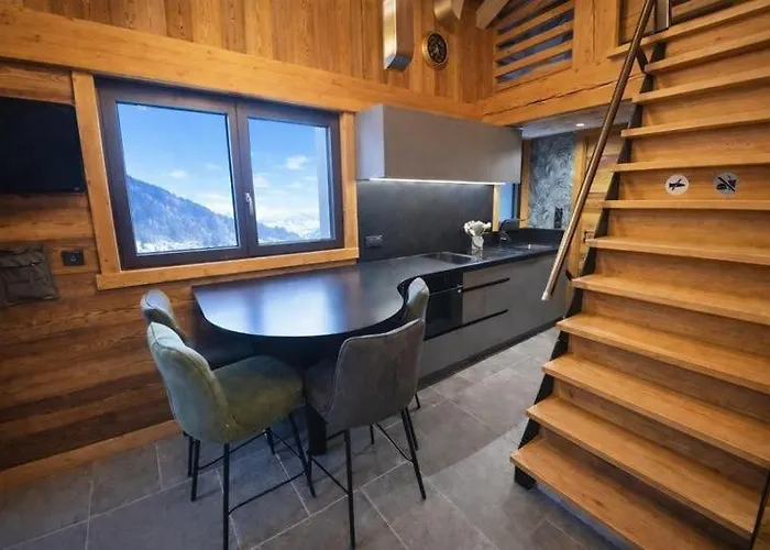 Le Hangar Des O Evasion Nature Et