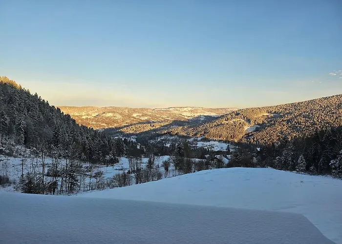 Le Hangar Des O Evasion Nature Et Prázdninový dům